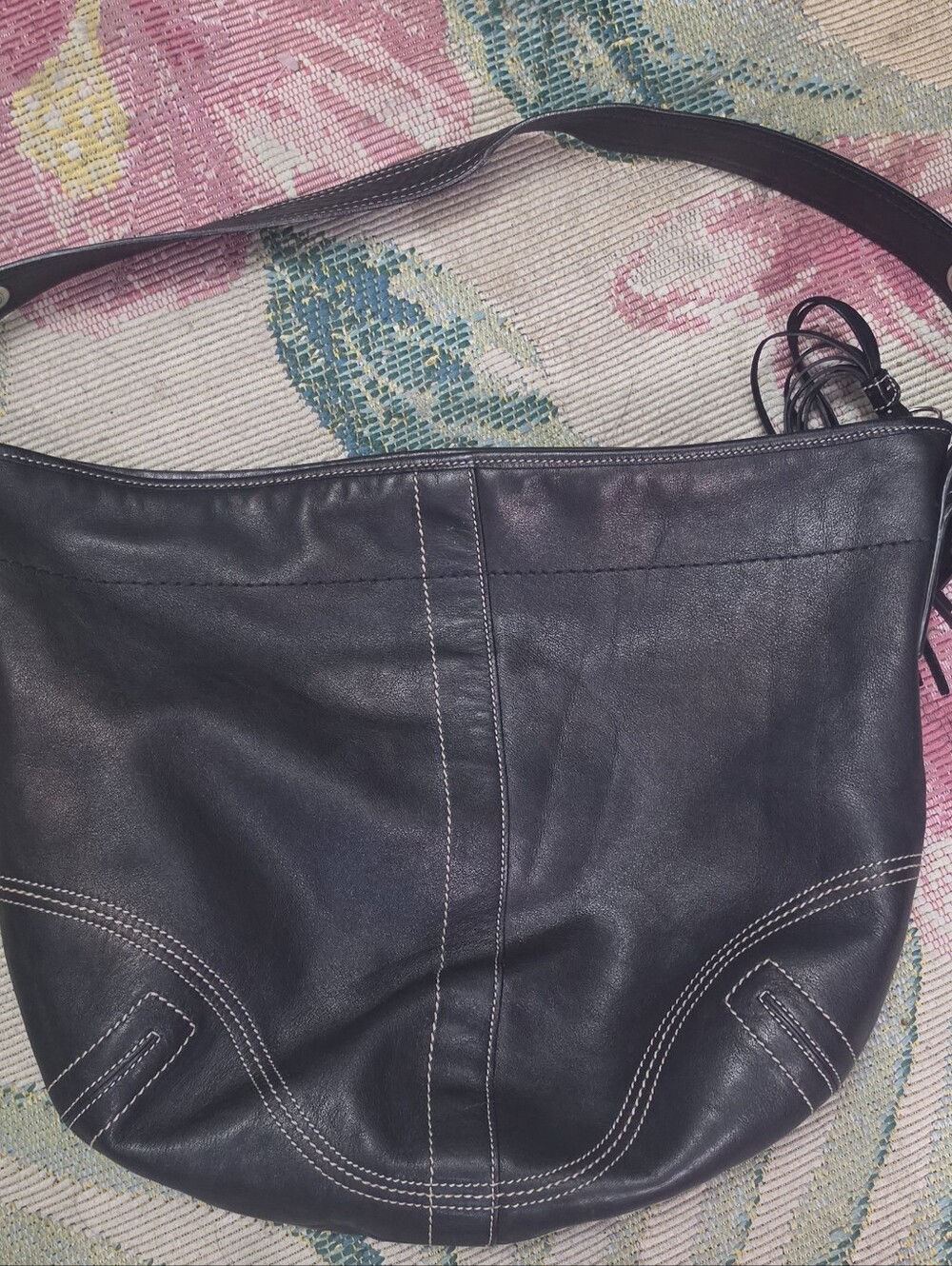 Coach Vintage Black Leather Shoulder Bag with White Stitching
